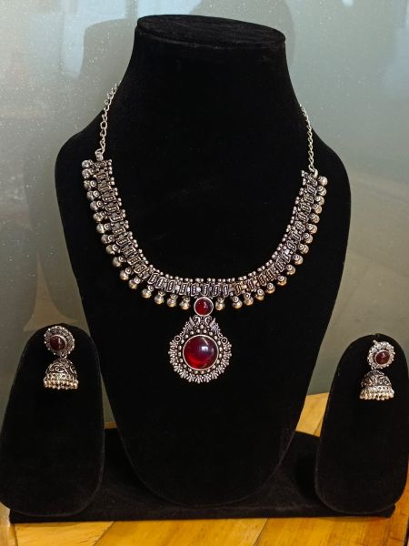 Maroon Zerman Silver Jewellery