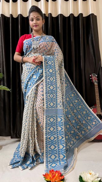 Cream Pure Handloom Dhakai Jamdani Cotton Saree From Bengal