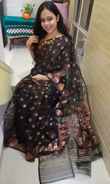 Black Pan Muslin Dhakai Jamdani Saree From Bengal