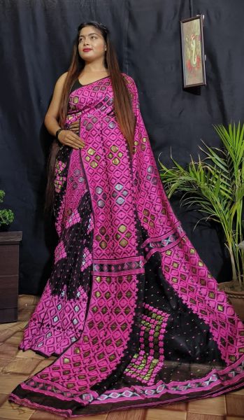 Black Pink Buti Design Pure Handloom Dhakai Jamdani Saree
