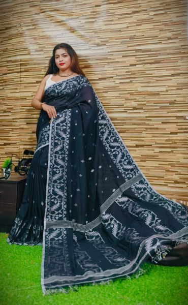 Black Buti Design Pure Handloom Cotton Saree