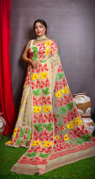 Cream Pure Handloom Dhakai Jamdani Saree From Bengal