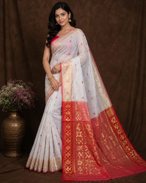 White Pure Handloom Dhakai Jamdani Saree From Bengal