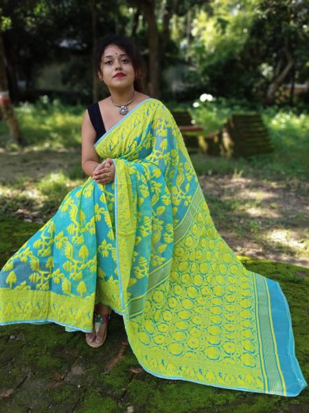 Parrot Green Varanasi Dhakai Cotton Silk Jamdani Sree