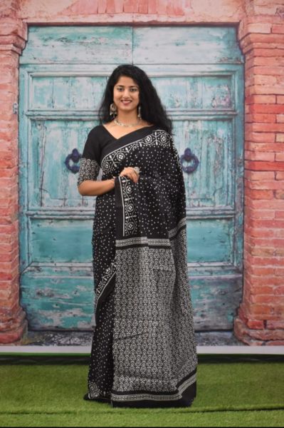 Black Grey Printed Mulmul Cotton Saree From Bengal