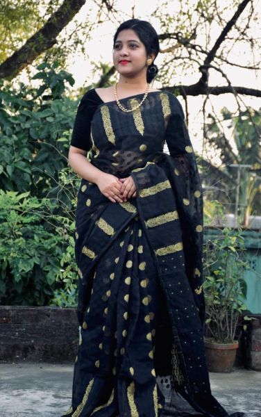 Black Mayur Dhakai Jamdani Resome Cotton Saree From Bengal