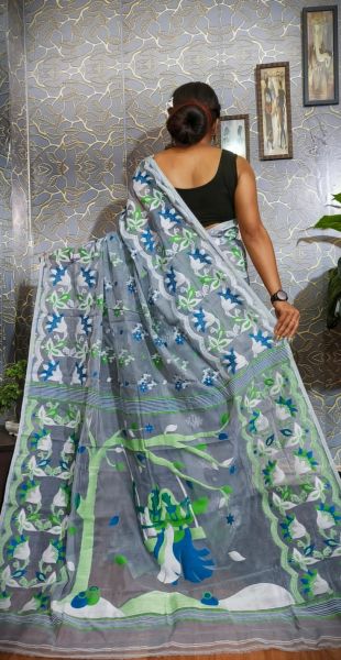 Light Grey Dhakai Jamdani Saree From Bengal