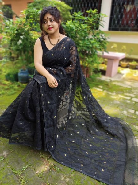 Black Box Dhakai Jamdani Soft Cotton Saree From Bengal