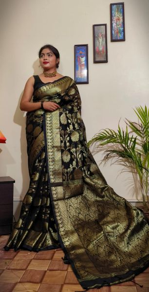Black Gold Flower Linen Saree From Bengal