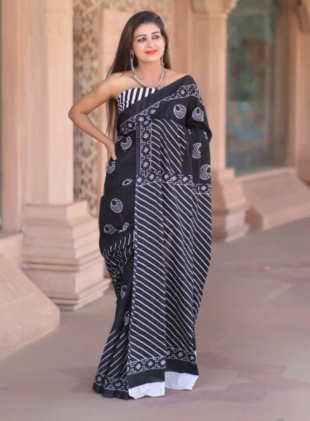 Black And White line Hand Block Cotton Mulmul Saree