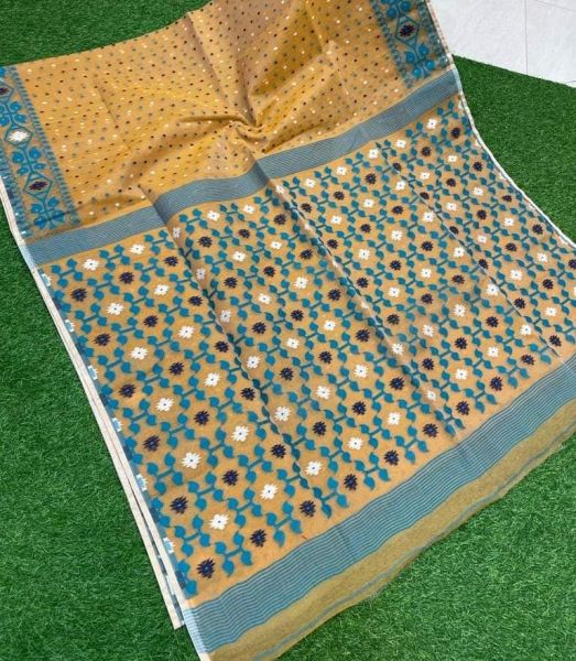 Beige Buti Design Pure Handloom Dhakai Jamdani Saree