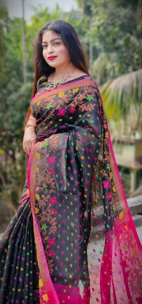 Black Pink Buti Design Pure Handloom Silk Cotton Saree