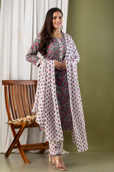 Grey Printed Cotton Embroidery Kurti With Pant And Mulmul Dupatta