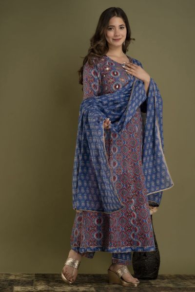 Blue Printed Cotton Embroidery Kurti With Pant And Mulmul Dupatta