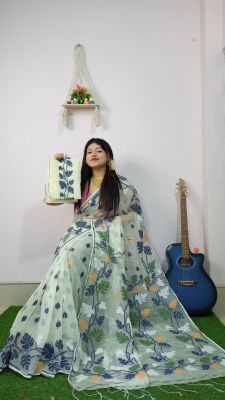 Grayish Green Pure Handloom Cotton Saree From Bengal