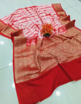 Red White White Printed Pure Handloom Silk Saree