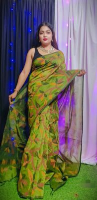 Mehandi Green Pure Handloom Dhakai Jamdani Saree From Bengal