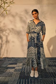 Thea Dress Collar Neck Gown
