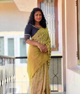 Brown Pure Handloom Silk Saree From Bengal