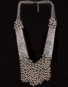 GHUNGROO OXIDISED SILVER STATEMENT NECKLACE