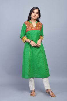 Parrot Green Cotton Kurta with Applique Work