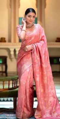 Rose Gold Pure Handloom Embellished Silk Saree From Banaras