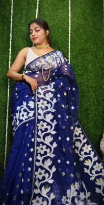 Midnight Blue Pure Handloom Dhakai Jamdani Saree From Bengal