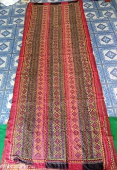Red Colour pure handloom Stole from Bengal