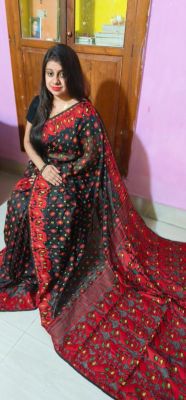Black Pure Handloom Dhakai Jamdani Saree From Bengal