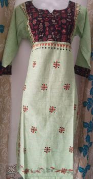 Off White Kantha Embroidery Kurtie