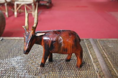 Wooden Deer Varnish Large