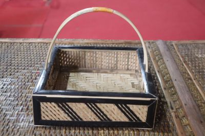 Cane & Bamboo Flower Chazi