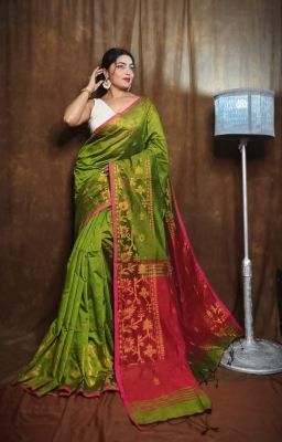 Mehandi Green Silk Cotton Pure Handloom Cotton Saree