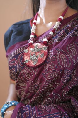 Stylish Traditional Necklace Jewellery Set for Women
