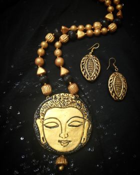 Golden Buddha pendant set