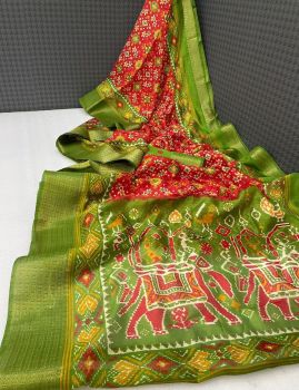 Olive Green And Persian Red Silk Cotton Slub Saree With Contrast Blouse