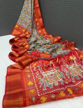 Grey And Persian Red Silk Cotton Slub Saree With Contrast Blouse