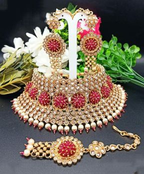 Bridal Choker Set High Gold Finish Stone