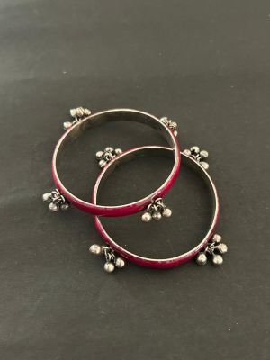 Silver Laal Kada Bangles