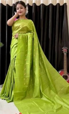 Green Pure Handloom Banarasi Silk Saree From Banaras