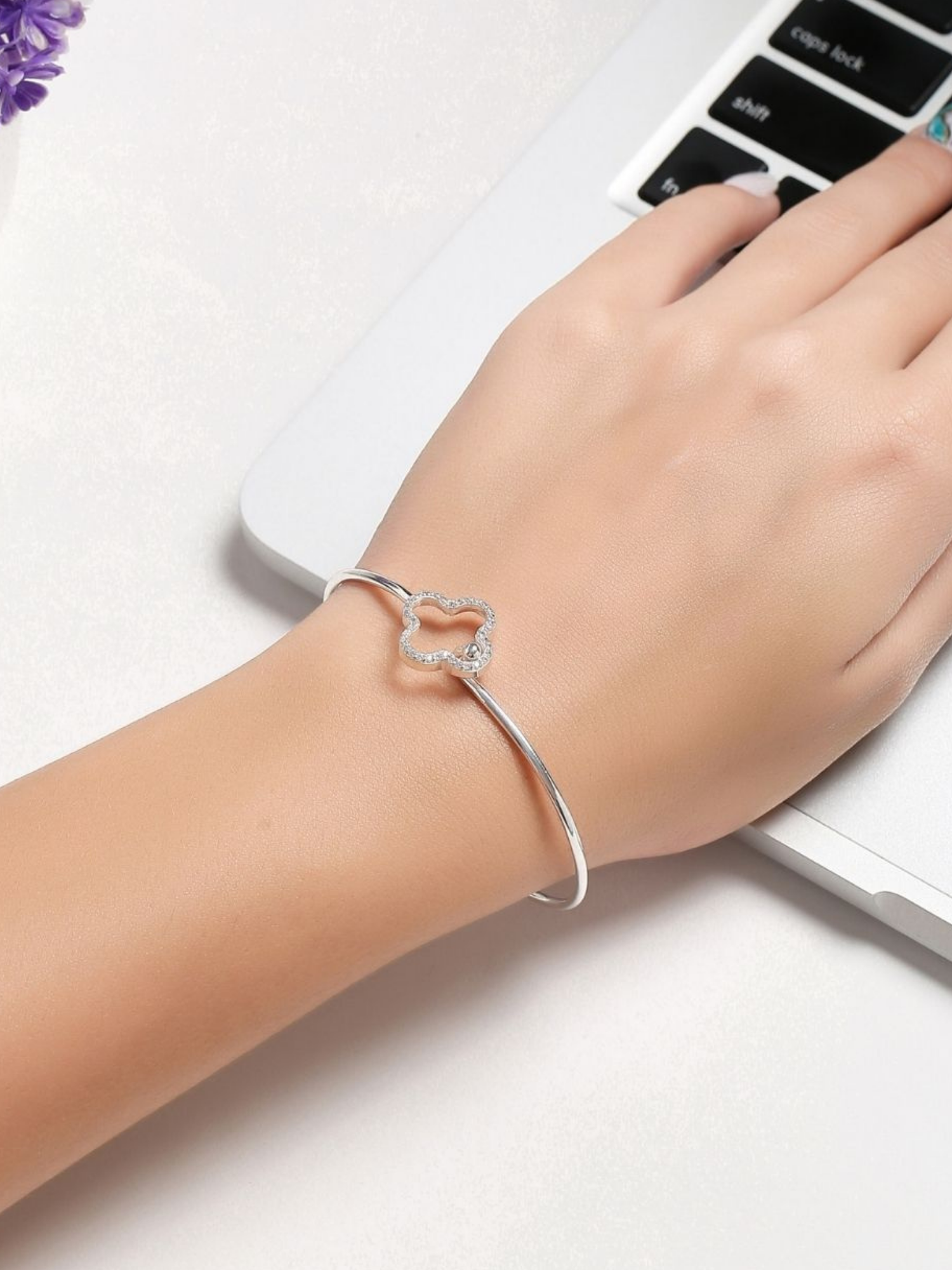Open Clover Rhodium Bracelet in 925 Sterling Silver