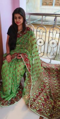 Green Pure Handloom Dhakai Jamdani Saree From Bengal