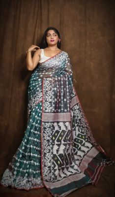 Teal Pure Handloom Dhakai Jamdani Saree From Bengal