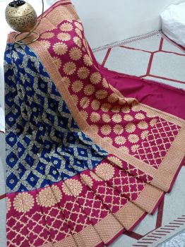 Navy Blue Silk Flower Design Banarasi Saree