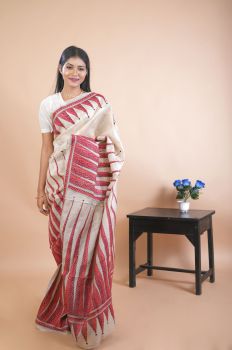 Off White Red Pure Handloom Katha Stitch Saree From Bengal