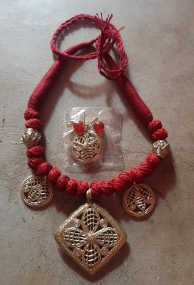 Thread Long Necklace