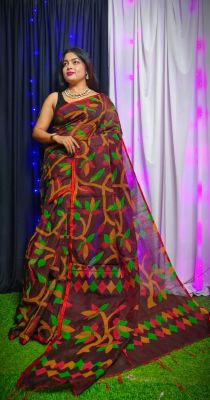 Brown Pure Handloom Dhakai Jamdani Saree From Bengal