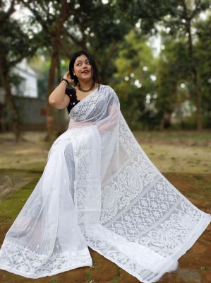 White Pure Handloom Dhakai Jamdani Saree From Bengal