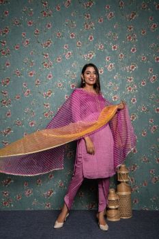 Round Sweet Heart Neck Emblish Kurta With Salwar With Organza Duppata