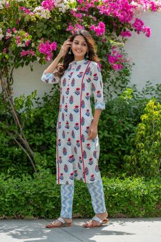 Women White Floral Printed Pure Cotton Kurti with Trousers